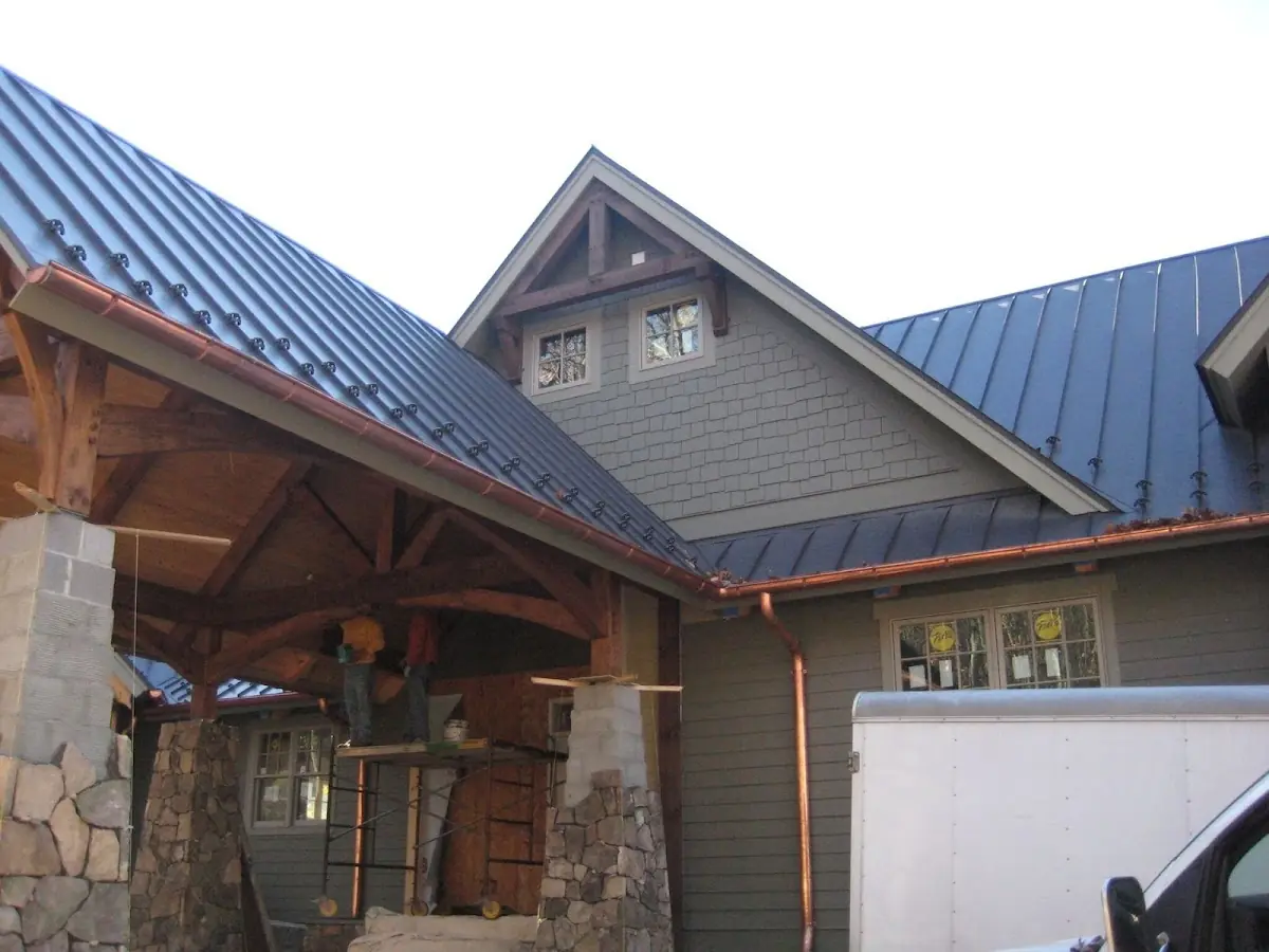 Craftsman Roofing team delivering quality roofing work in Harris Acres